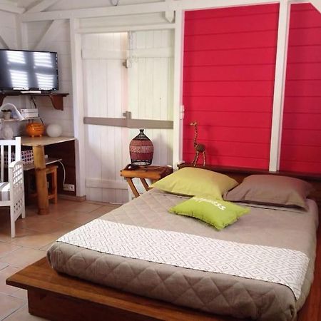 Charmant Bungalow Un P'Tit Coin De Paradis Сен-Франсуа Екстер'єр фото